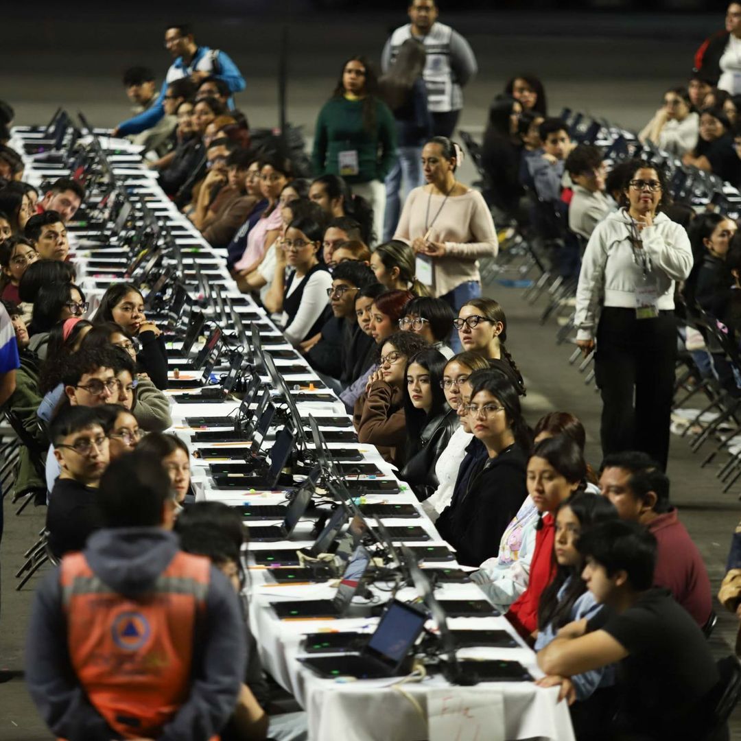 Auditores y un Notario Vigilan Examen de Control Presencial en CDMX: UNAM da Balance